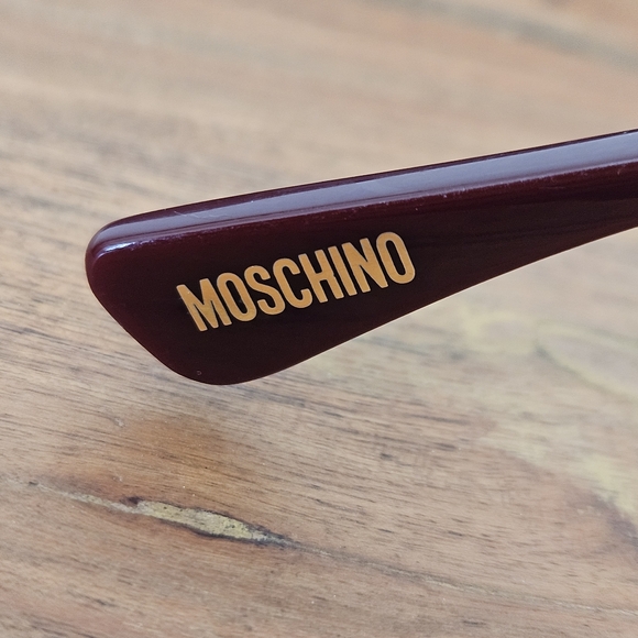 NEW Moschino Burgundy Sunglasses with Gold Buckle Accent - Picture 6 of 8